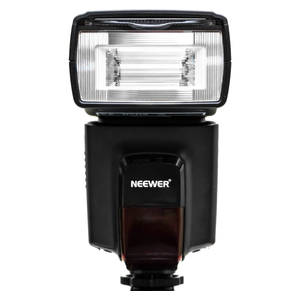 Neewer TT560 Speedlite Review – One Hour Photography